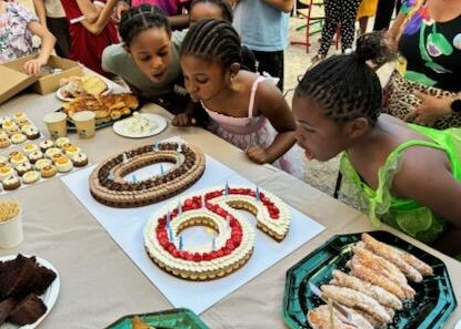 Les 90 bougies de l’ASBL Saint-Benoît-Labre ont été soufflées dans la convivialité au Centre d’hébergement d’urgence des familles, à La Visitation-1